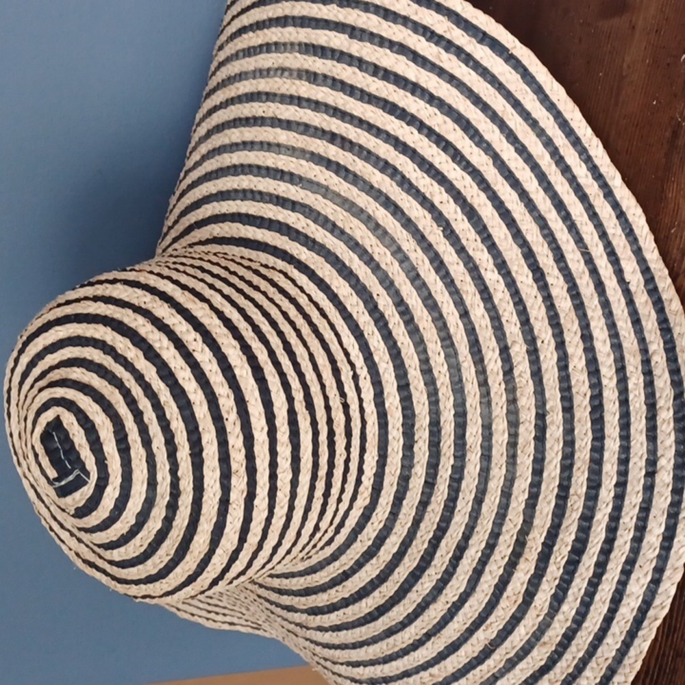 Floppy Hat - image 4